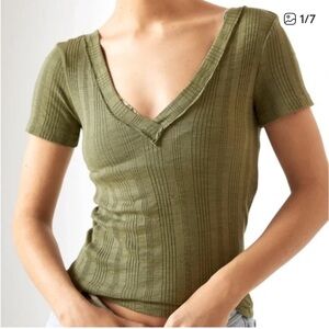 Pilcro Anthropology double v neck bay tee Olive Green